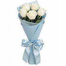 Букет 5 Белых роз Проуд в Советском