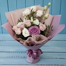 Букет цветов из:  Розы и Лизиантусы в Советском