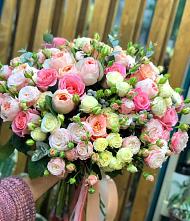 Букет цветов из:  Розы #REPLACE_PRED# Советском