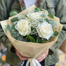 Букет цветов из:  Розы в Советском