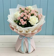 Букет цветов из:  Розы в Советском