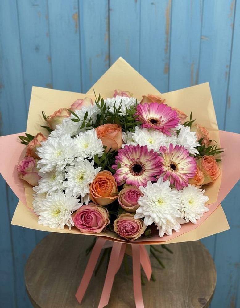Букет цветов из: Розы, Герберы и Хризантемы в Советском