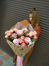 Букет цветов из:  Розы #REPLACE_PRED# Советском