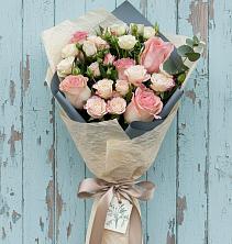 Букет цветов из:  Розы в Советском