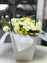 Цветочная композиция из Розы  в Советском