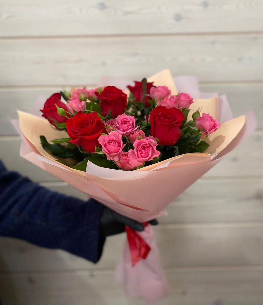 Букет цветов из: Розы в Советском