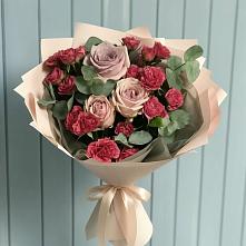 Букет цветов из:  Гвоздики и Розы #REPLACE_PRED# Советском
